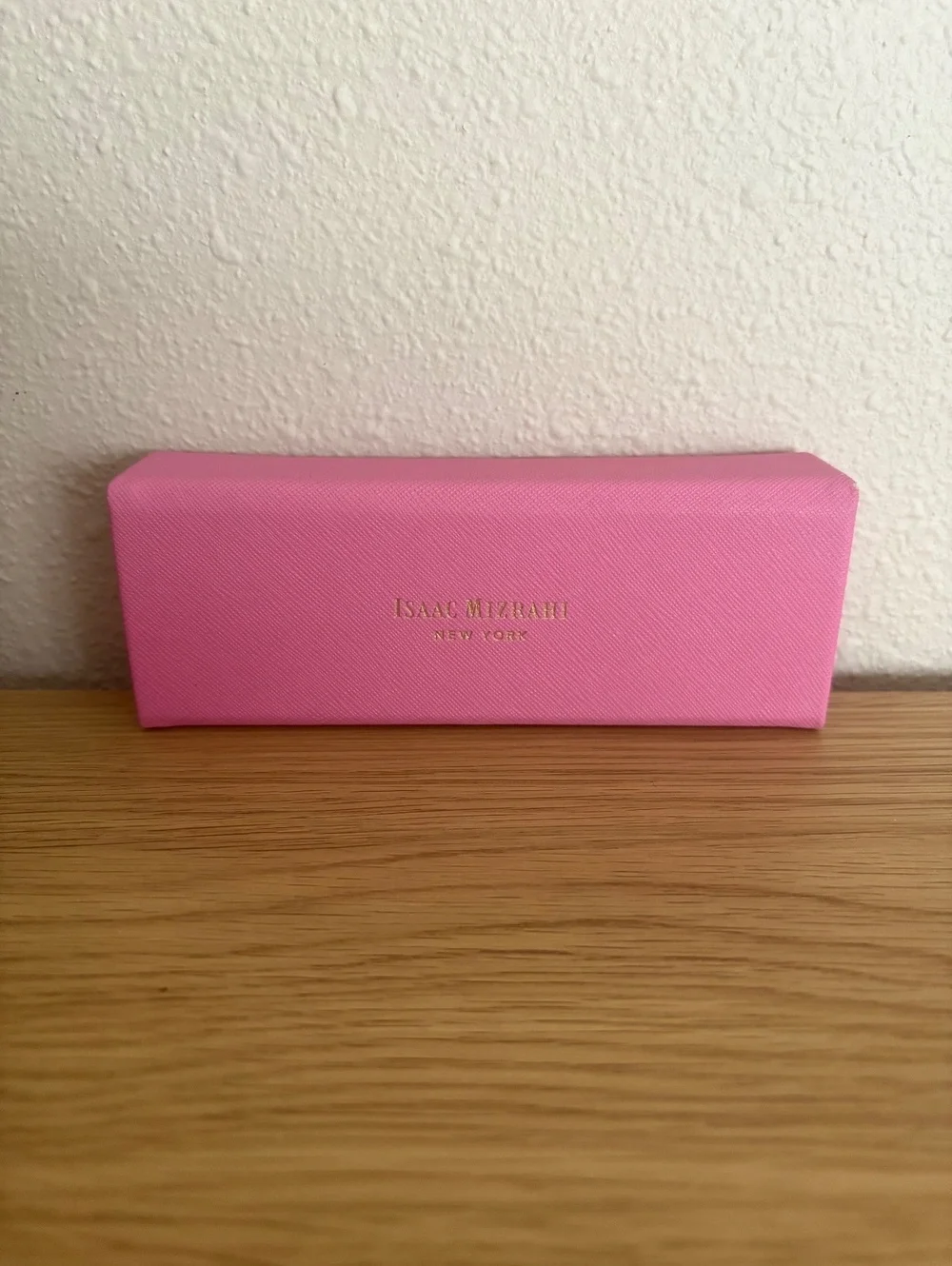Isaac Mizrahi New York Pink Eyeglasses/Sunglasses Hard Case Good Condition